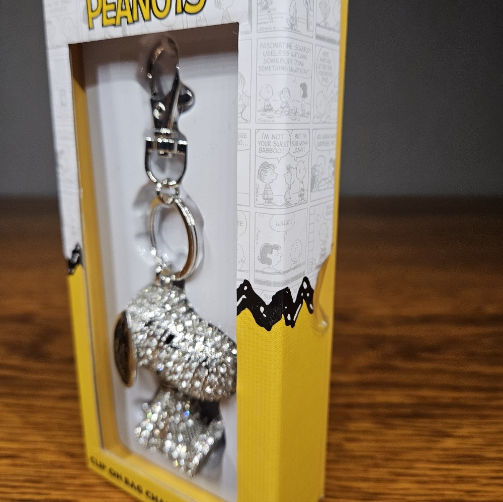 Snoopy Bling Bagcharm Silver Tone - Picture 3 of 7